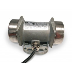 MICRO 21/3 M площадочный вибратор
